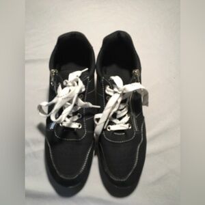 Women’s Sneakers Black, White And Gold Unbranded